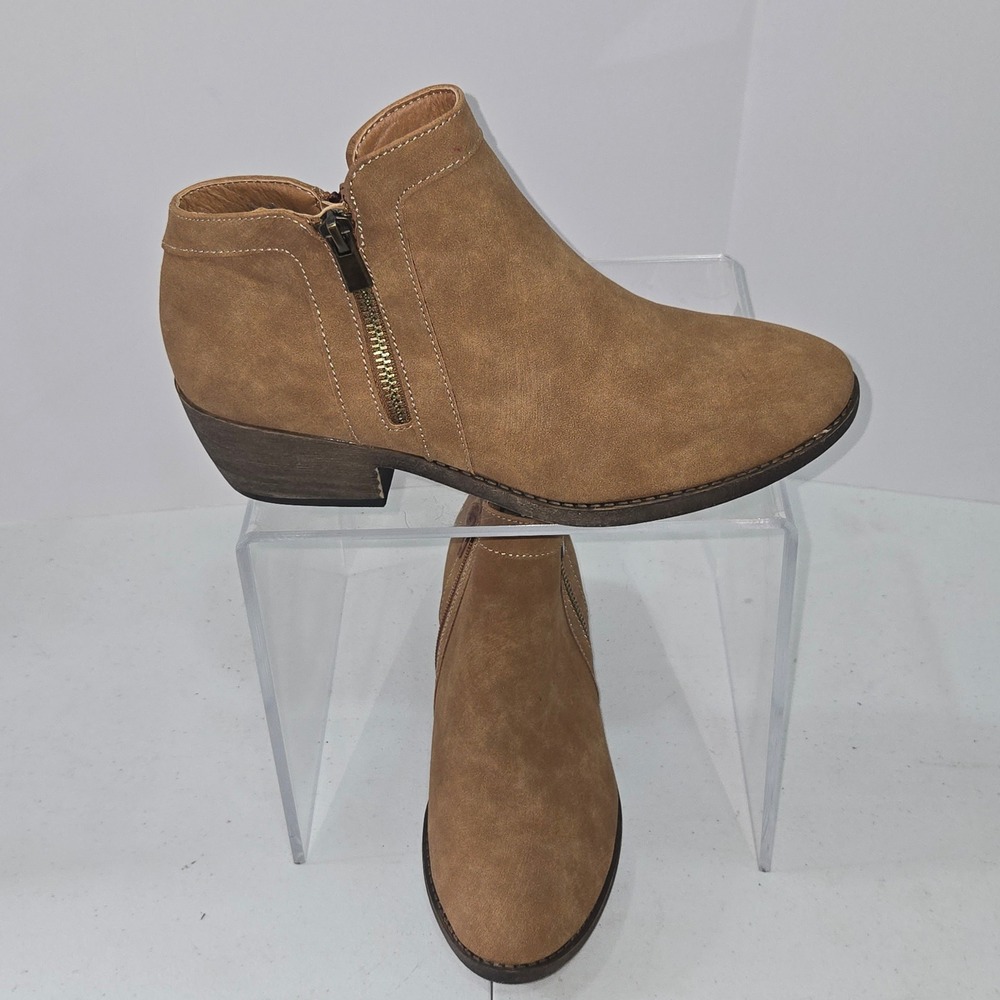 Maurices Abigail Tan‎ Faux Suede Side Zip Ankle Bootie Womens 8.5M Brown Boots
